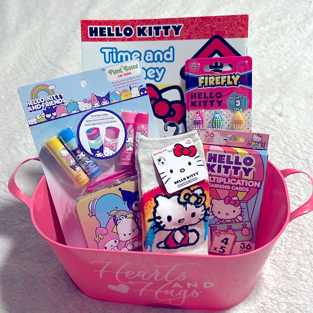 Hello Kitty Bundle - Picture 3 of 12